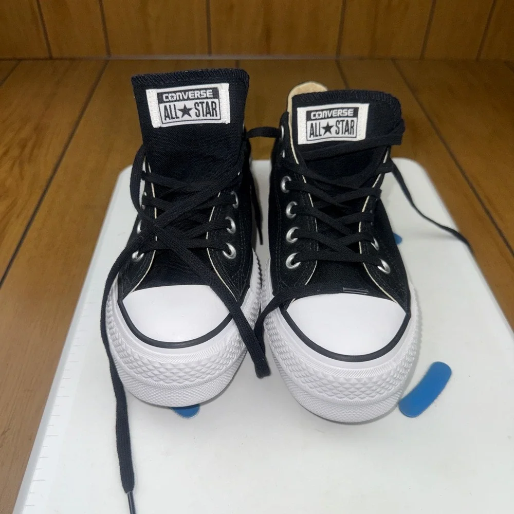 Converse Chuck Taylor All Star Lift Platform Black Canvas LowTop 560250C Women 8 - Picture 7 of 16